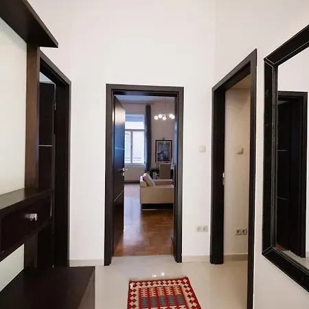 Your Dream At Vaci Street Appartement *
